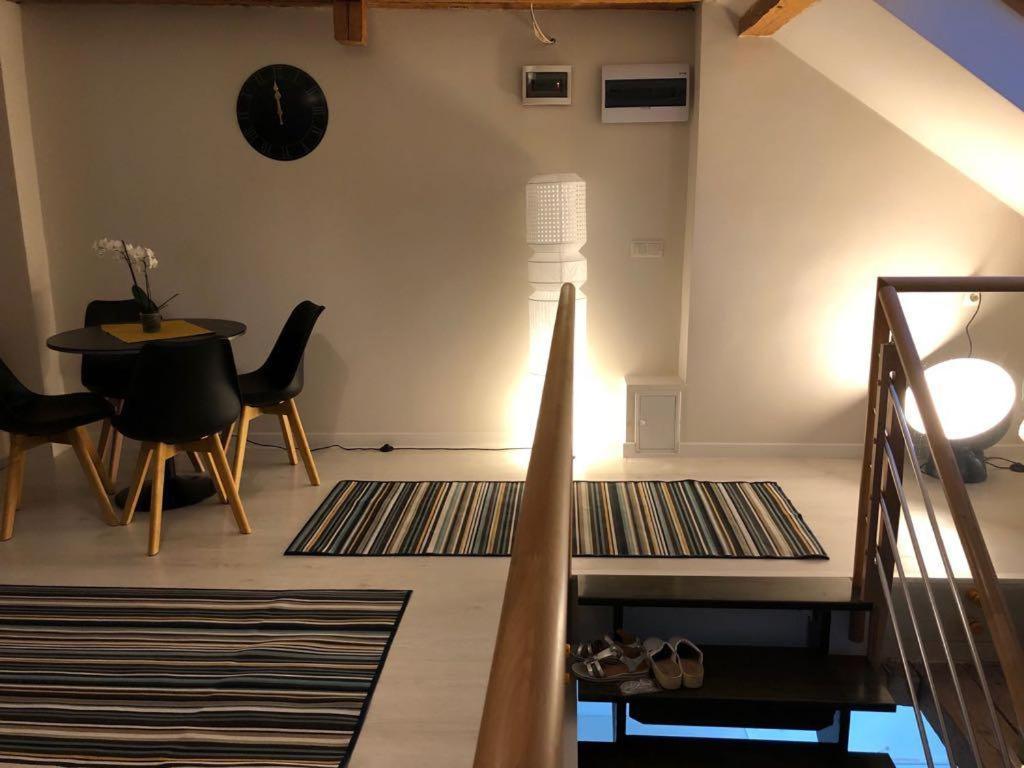 Odis Apartment Клуж-Напока Екстериор снимка